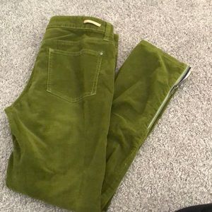Forest green Corduroy ankle length pants.
